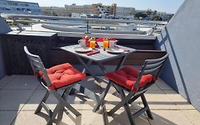 207 Cap D'Agde Naturiste Grand T2 De Standing Avec Garage
